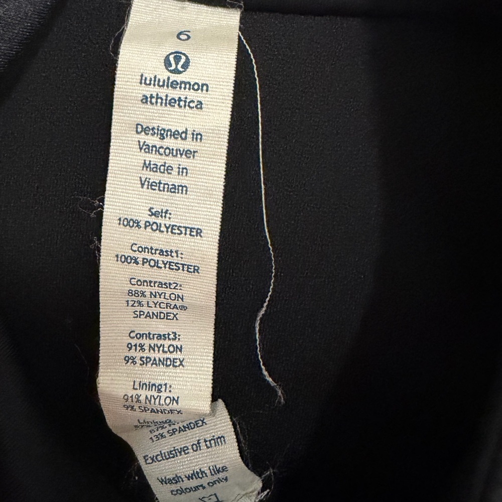 Lululemon Run: Bandit Jacket Reflective - Picture 16 of 16